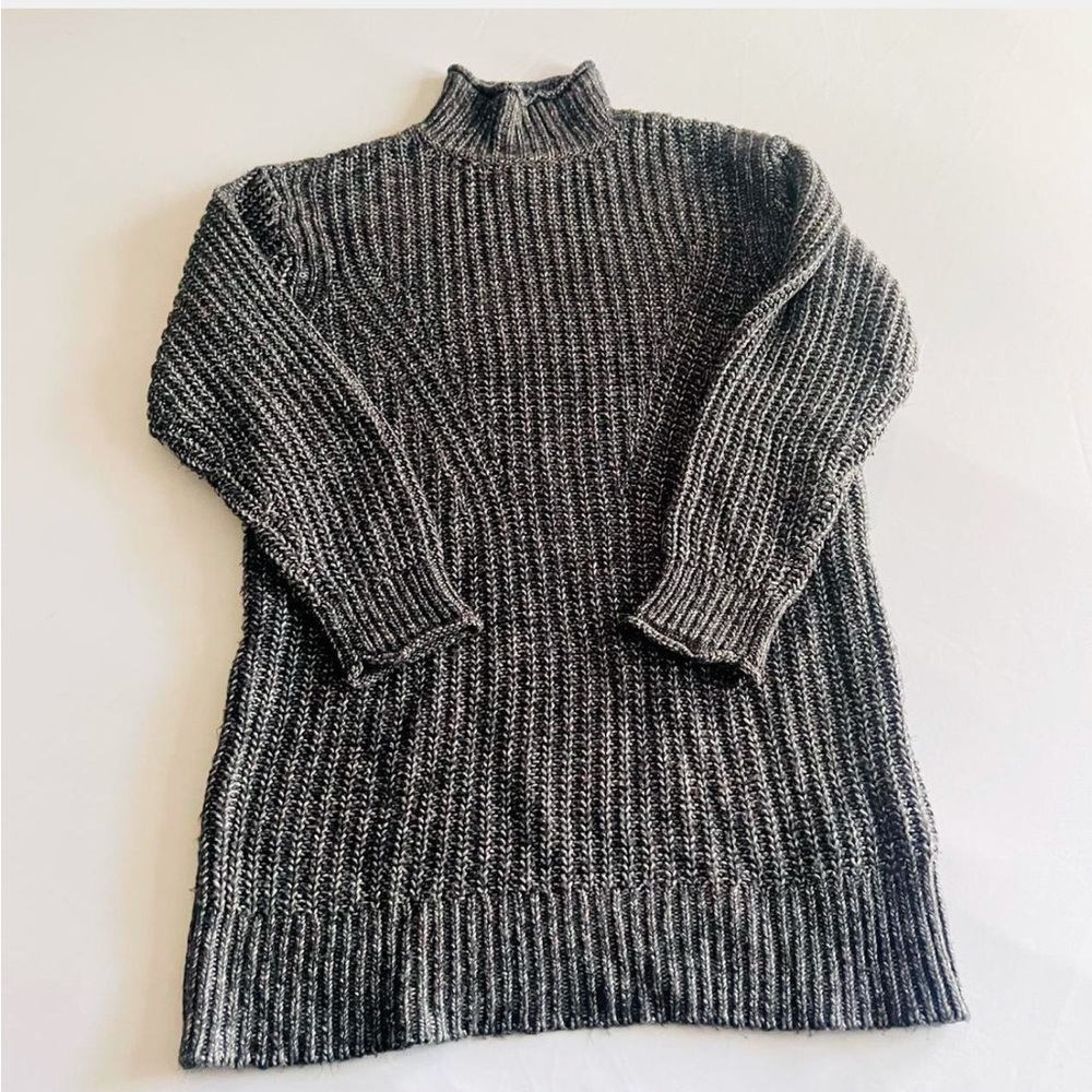Abercrombie and Fitch Knit Sweater Dress